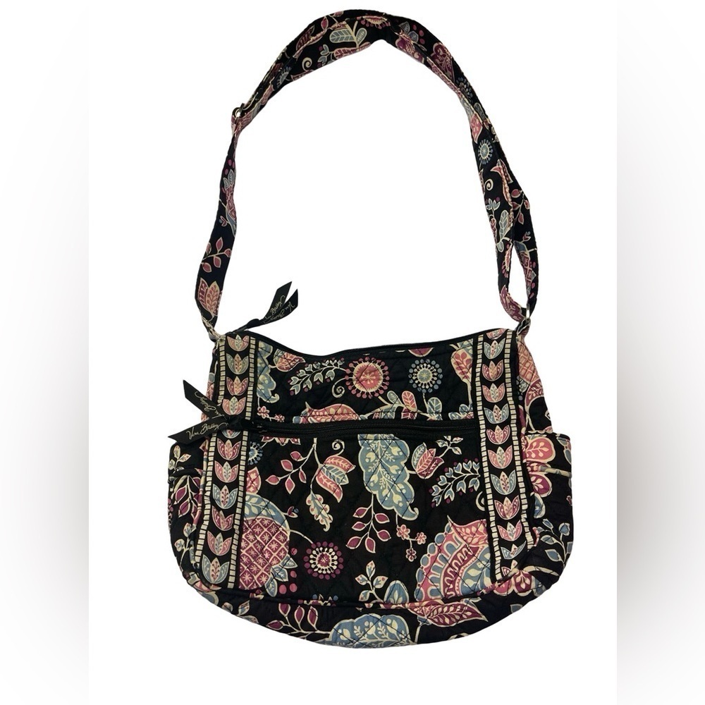 Vera Bradley Rare Alpine Floral Hipster exterior  side pockets and zipper pocket